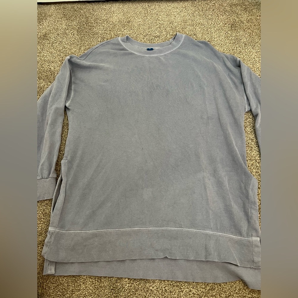 old navy crewneck